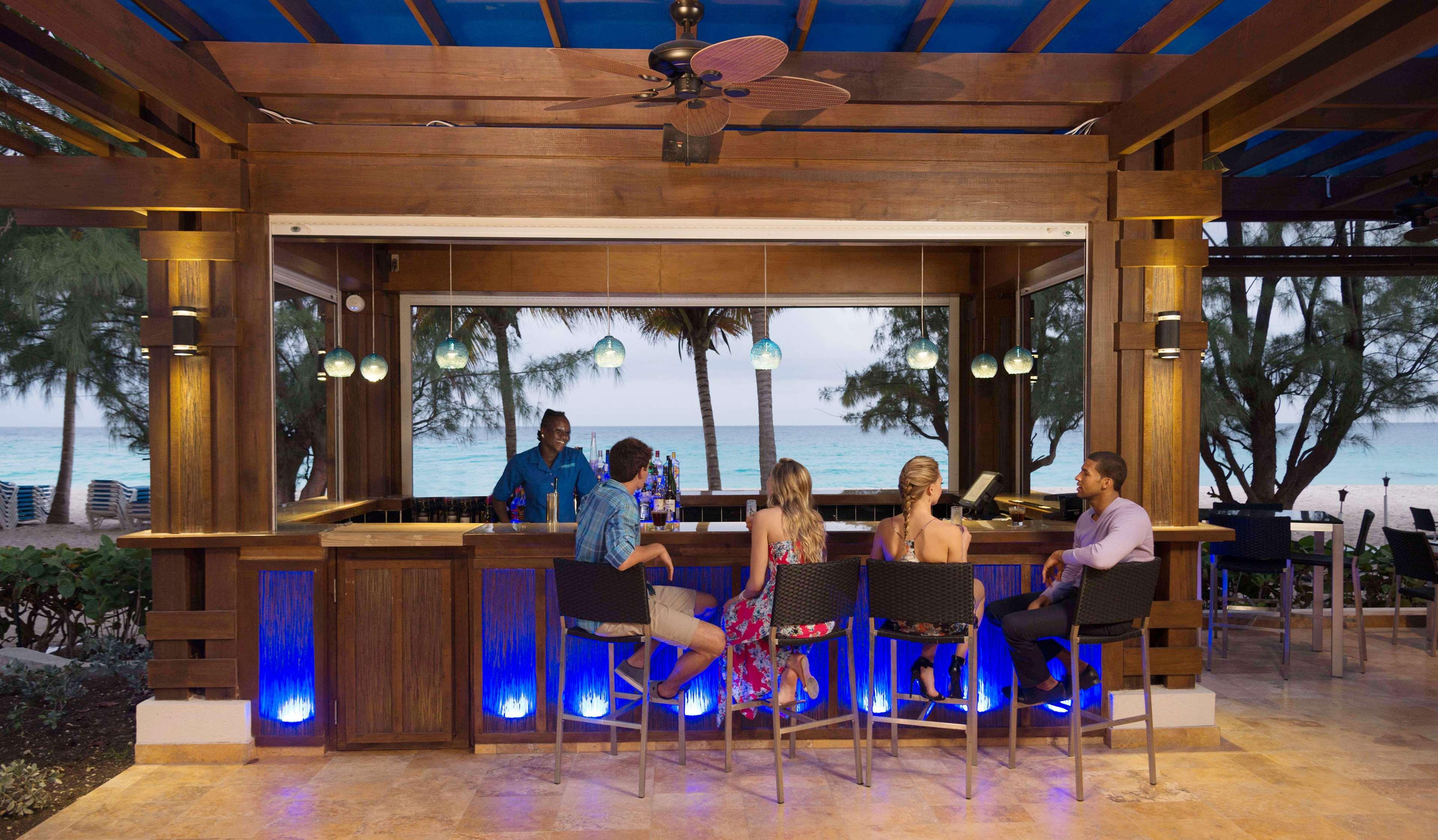 Divi Southwinds Beach Resort Крайст-Черч Экстерьер фото